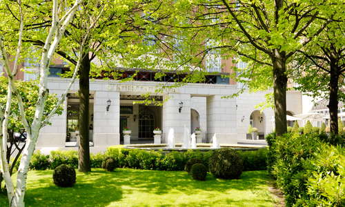 The award-winng five star InterContinental Dublin is situated on two acres of landscaped gardens, surrounded by embassies and ivy-covered homes in the area of Ballsbridge.