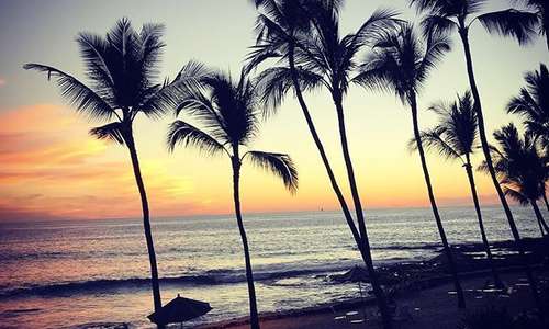 #beachtime #konahawaii #relax #pacific #astonkonabythesea