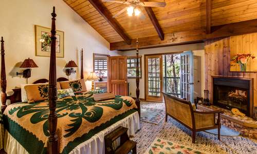 Honeymoon Deluxe Room Honeymoon Deluxe Room