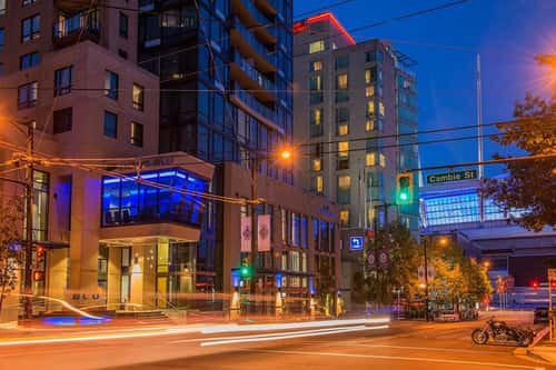 Top Hotels Closest to Robson Street in Central Vancouver