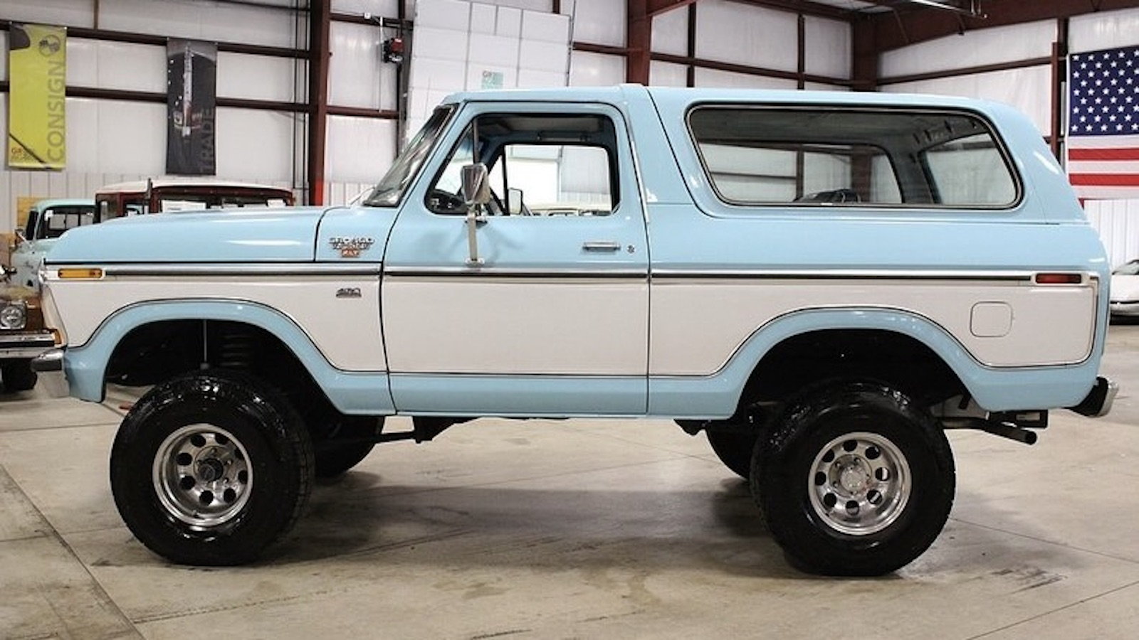 Ford Bronco Baby Blue