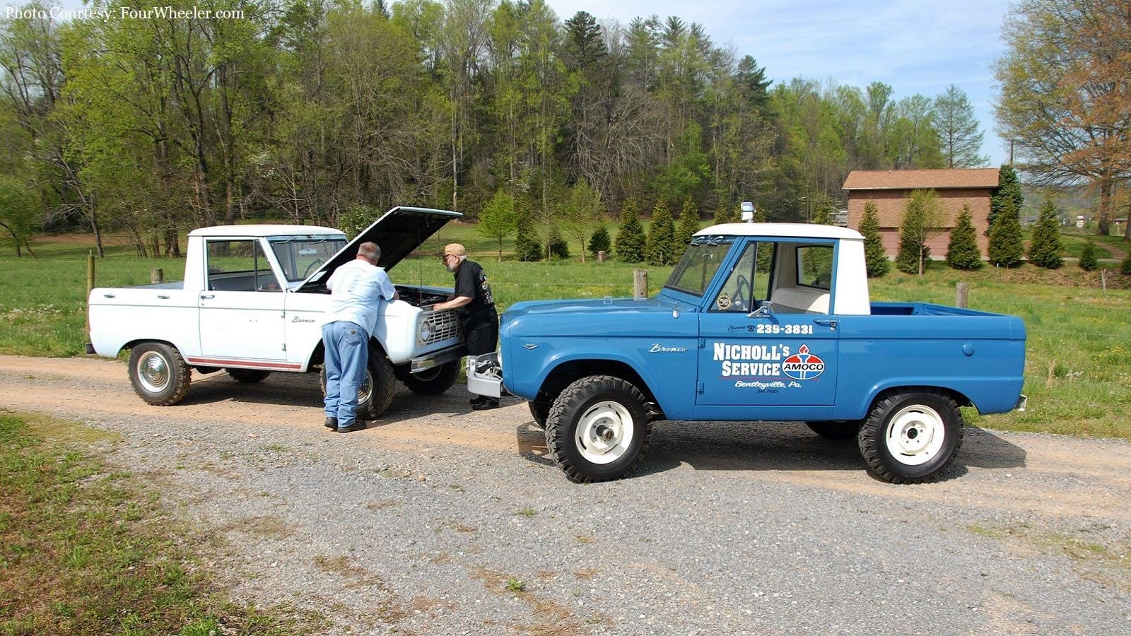 Early Bronco Pays Tribute To Small Town Family Filling Station Photos Ford Trucks