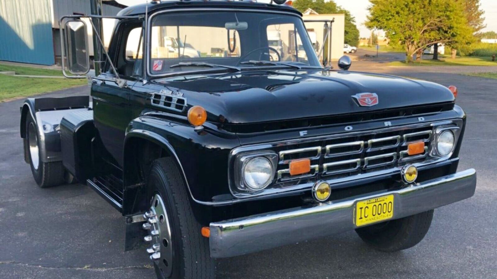 1964 Ford Custom Dually Is Unlike Anything We've Seen | Ford-trucks