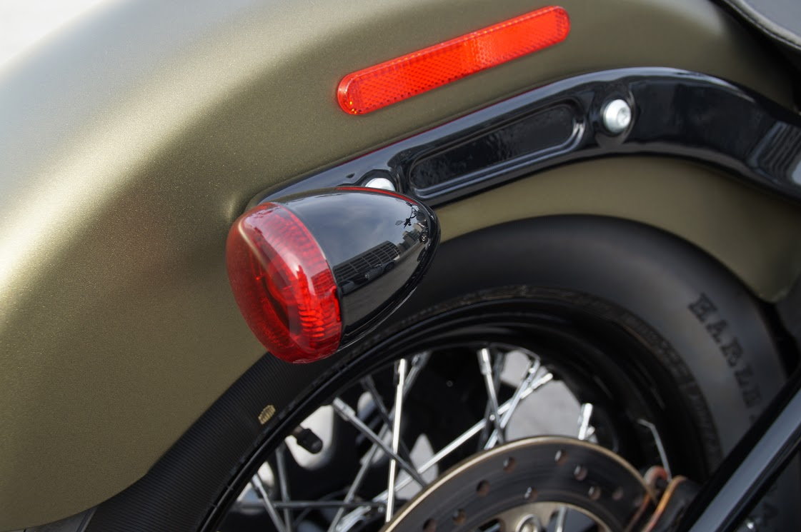 Harley Davidson Softail brake lights, tail lights, plastic trim