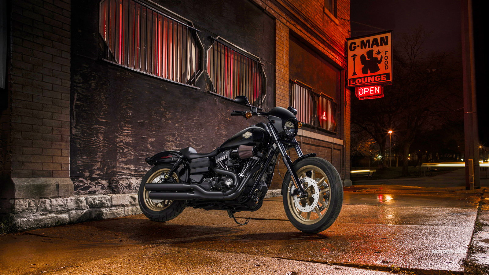 Daily Slideshow: Is the Dyna Really Dead?