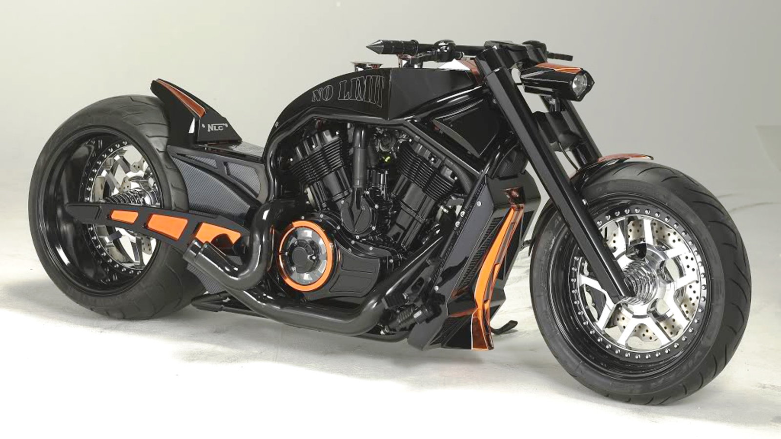 Customs limited. Мотоциклы Harley-Davidson v-Rod. Harley Davidson v-Rod 360. Harley Davidson v-Rod Custom 360. Харлей Дэвидсон v Rod Custom.