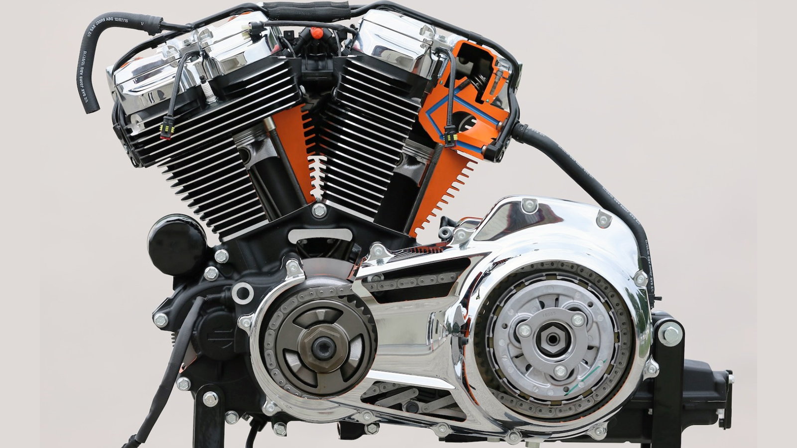 6 Great Customs Powered by the Milwaukee Eight | Hdforums