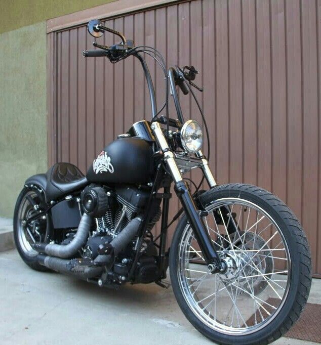 Harley Softail 16 inches ape hangers