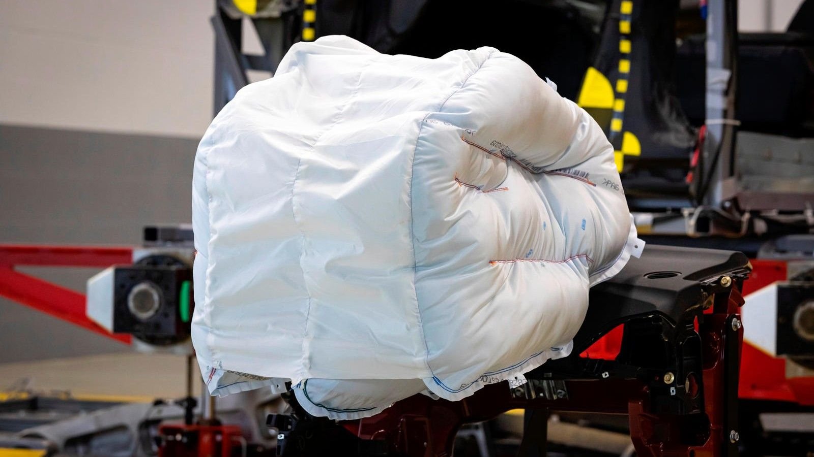 Honda Reinvents Airbags to Save Lives Hondatech