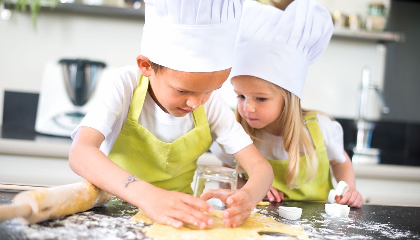 kids wearing chef's hats