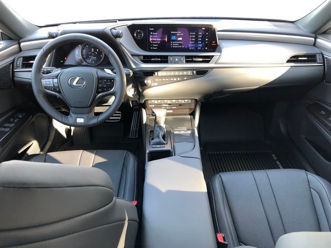 2019 Lexus ES 350 F Sport 