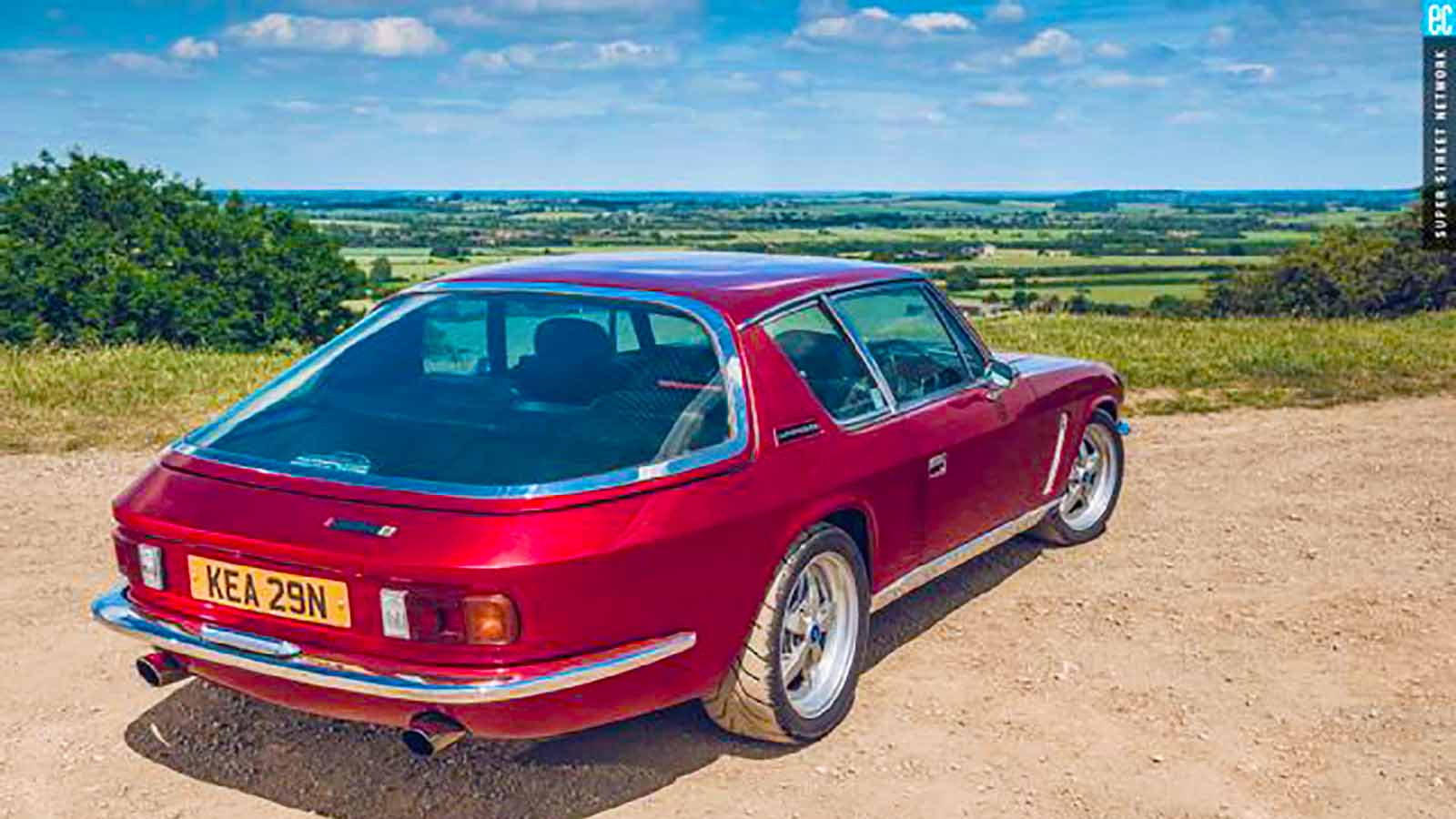 Jensen Interceptor седан