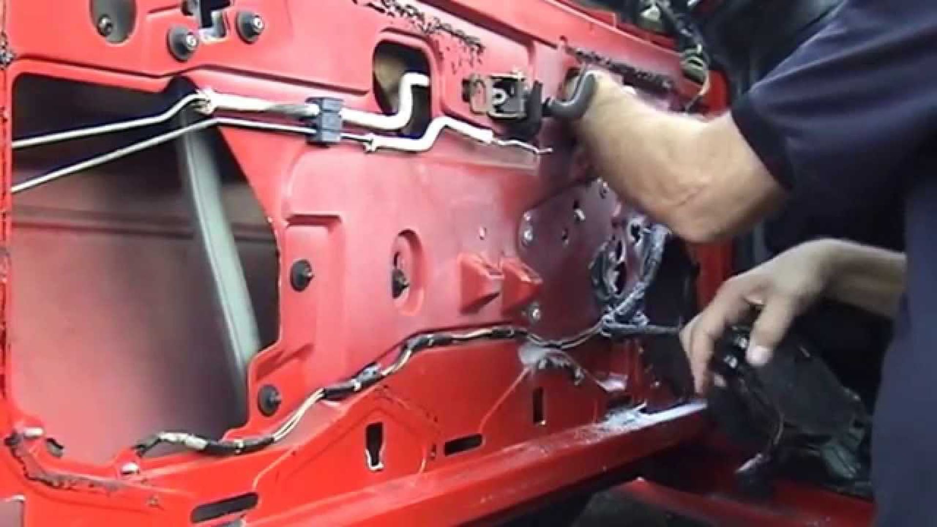 Chevrolet Camaro 2010Present How to Replace Your Power Window