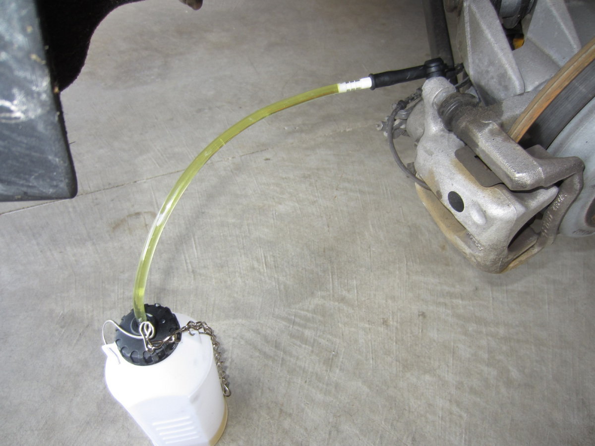 mini cooper s R53 R56 F56 brake caliper fluid flush bleed change how to DIY