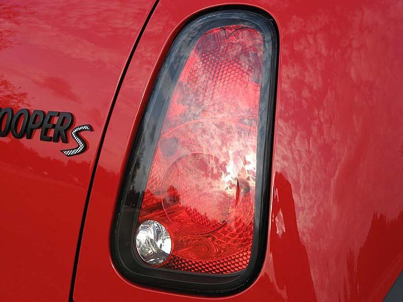 mini cooper tail light cover replacement