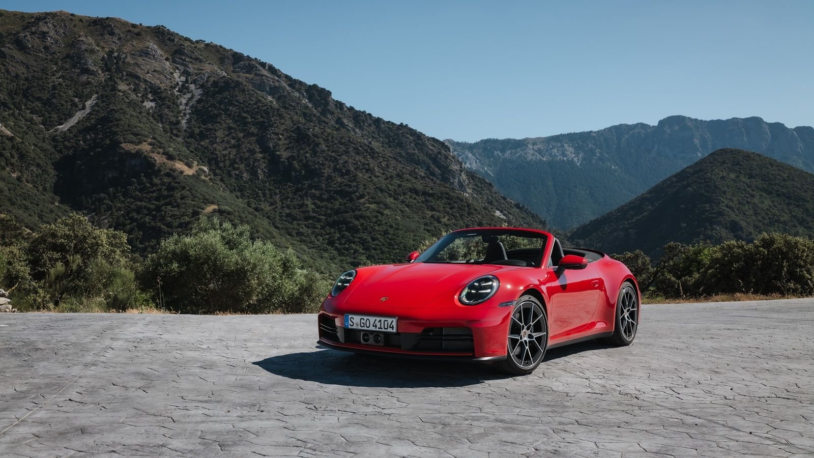 The Biggest Strength and Biggest Weakness of Every New Porsche Model