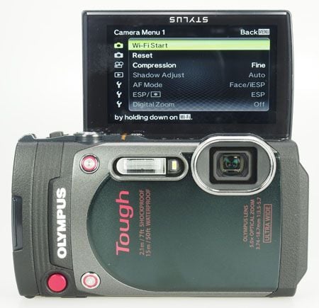 Olympus TG-870-LCD-up.jpg