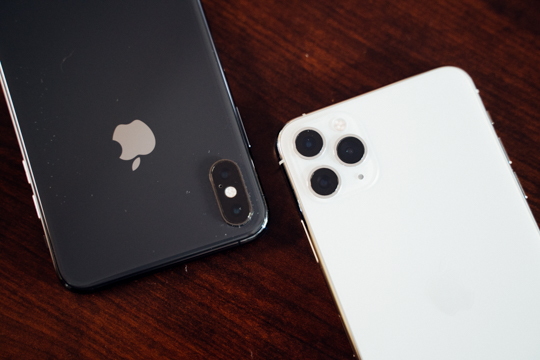 iPhone 11 Pro Max Product Image