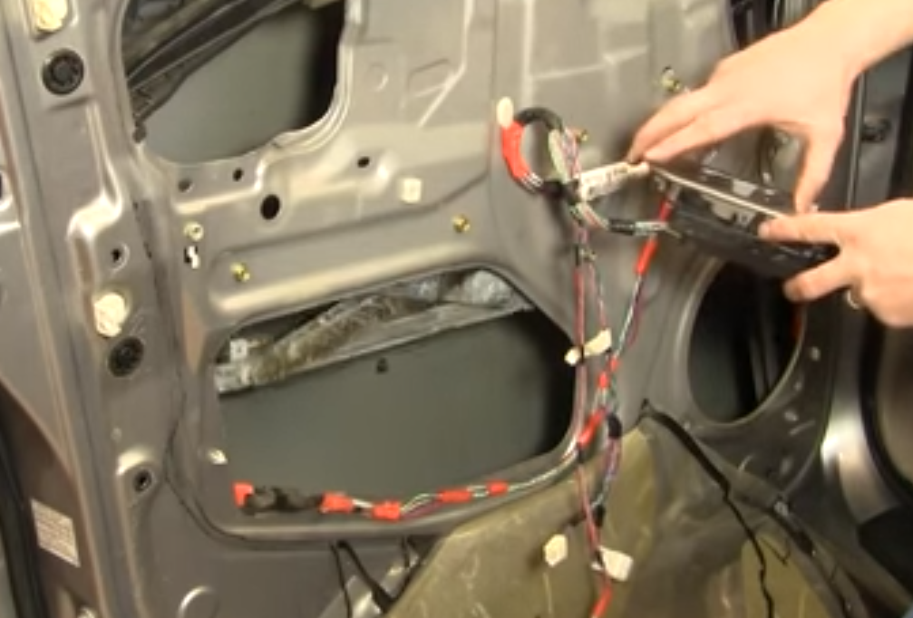 Toyota Tundra Replacing Power Window Motor