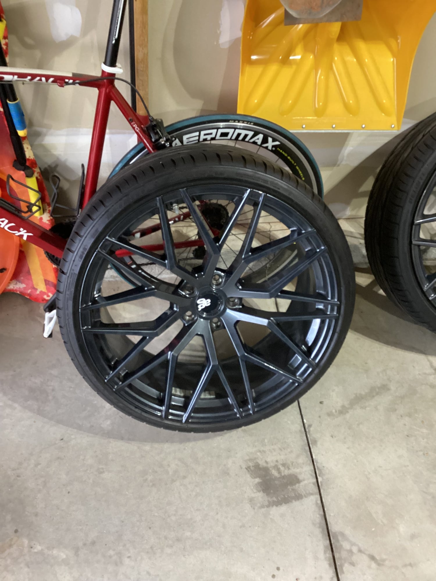 Wheels and Tires/Axles - FS: 22” 5X120 AG M520R wheels/tires Local pick up only - Used - All Years  All Models - Greer, SC 29650, United States