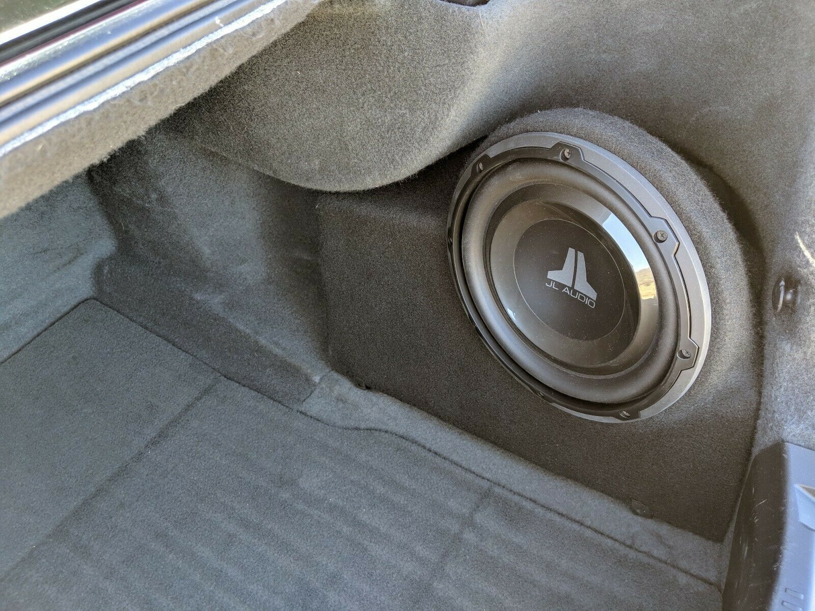 Audio Video/Electronics - SOLD: 3G TL Custom 10-Inch Loaded JL Audio Subwoofer Enclosure (Fits Over DVD-A Unit) - Used - 2004 to 2008 Acura TL - Park Hills, MO 63601, United States