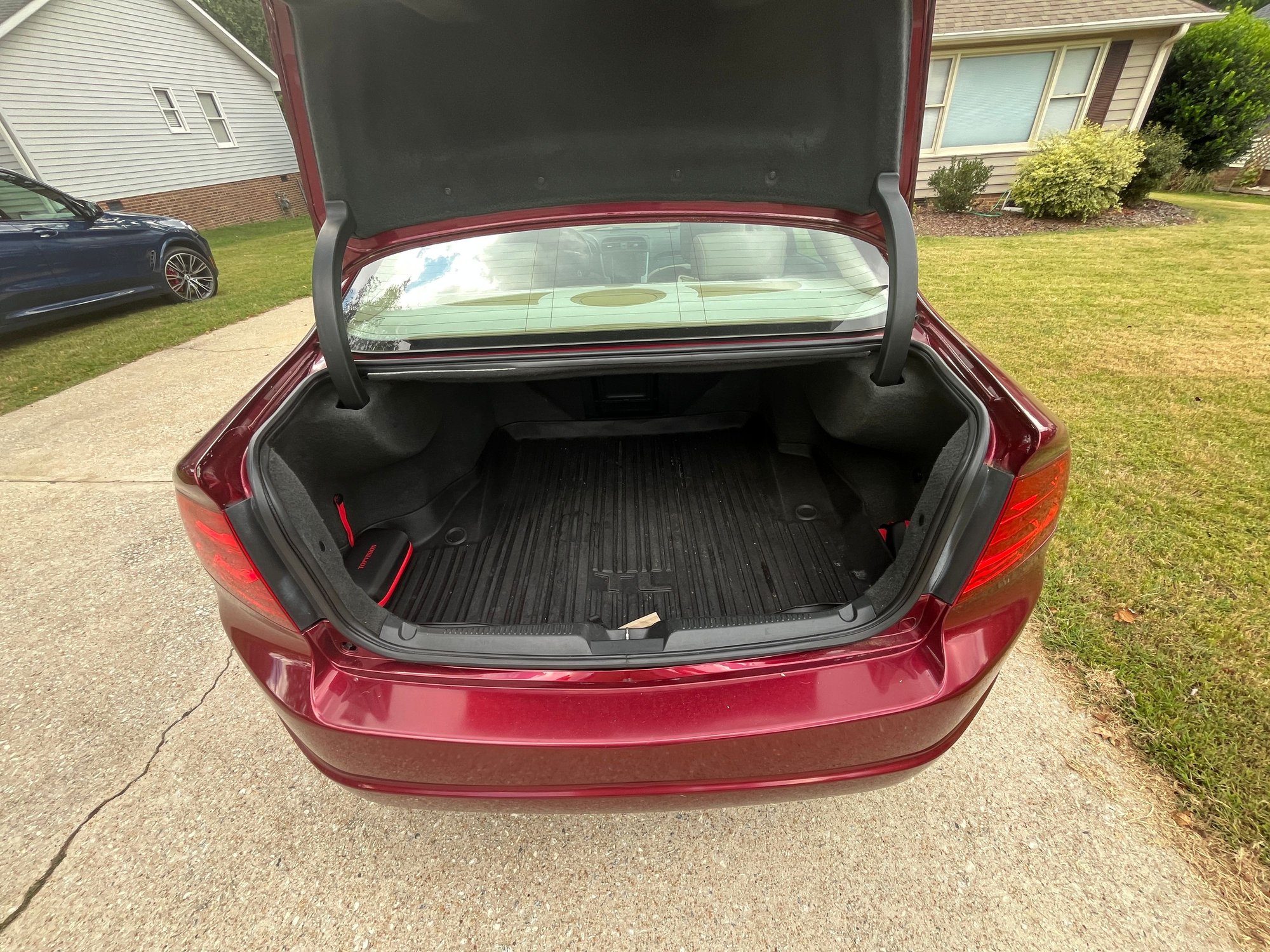 2006 Acura TL - 2006 Acura TL for Sale - Used - VIN 19UUA66276A001905 - 119,000 Miles - 6 cyl - 2WD - Automatic - Sedan - Red - Greenville, SC 20687, United States