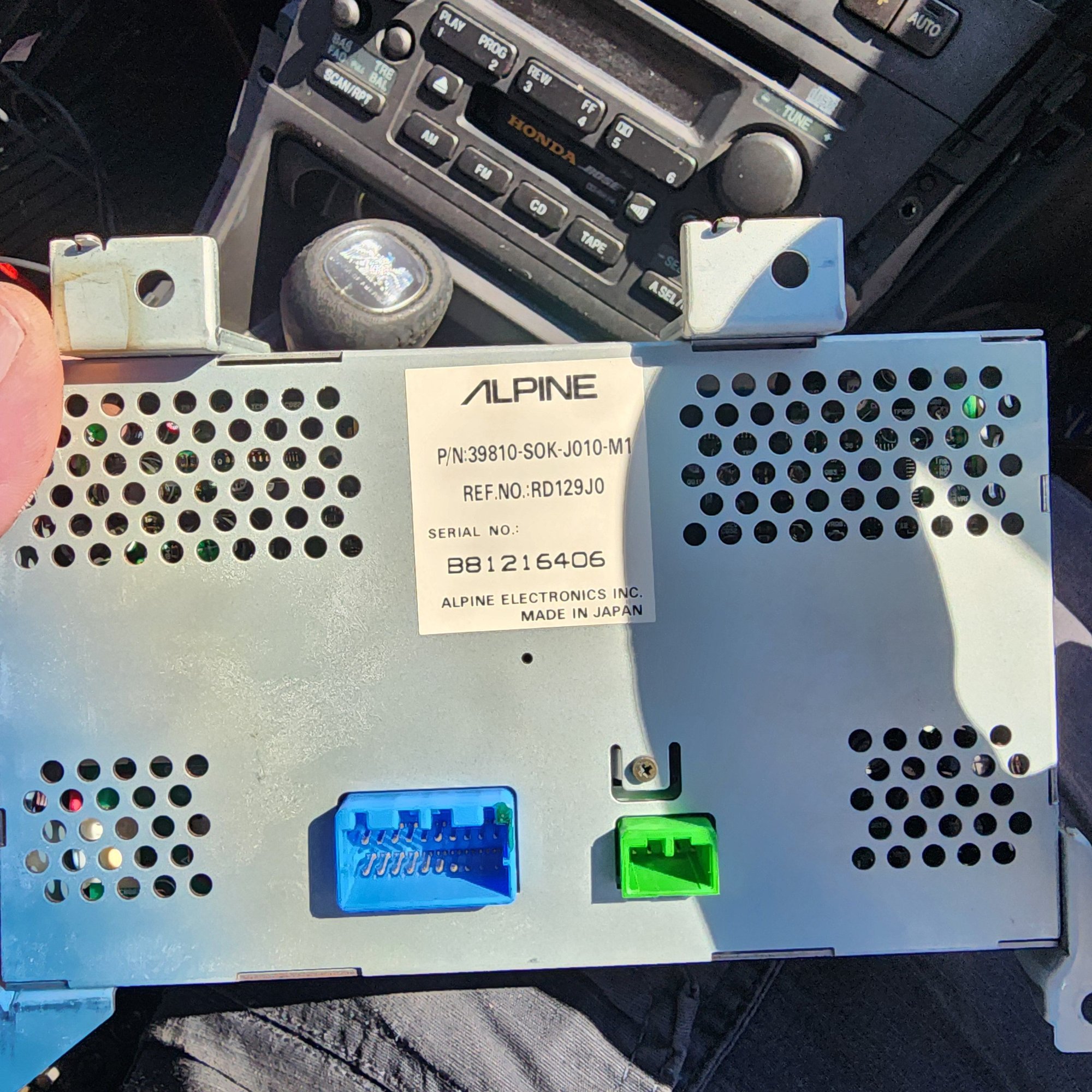 What the rear of the nav looks like