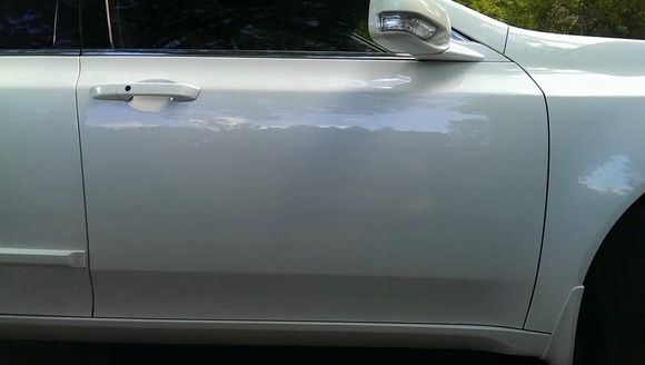 Clay bar removed the ground in bits, followed by a nice wax and finally....perfection.  Well on 1 door, 3 to go....