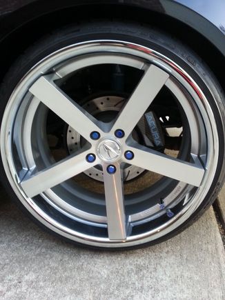 Not gonna put rear bbk if it's not OEM, this will do as I won't be tracking this car, esp with these rims. My DD!