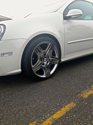 Bentley wheels :drool: