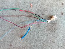 This is part of the old loom and was connected to a fuel cut off relay.