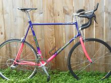 1993 Serotta Colorado Legend Tri 650c.
Fushia doesn't photo well on my camera, but it is day-glo for sure!