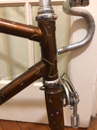 Interesting lugs.