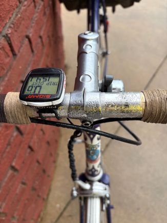 … and droplets on lugged steel frame and stem.