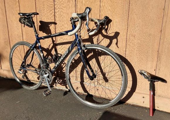 Wildsau - '06 Spec Roubaix w/CX tires & standby Rockshox seatpost