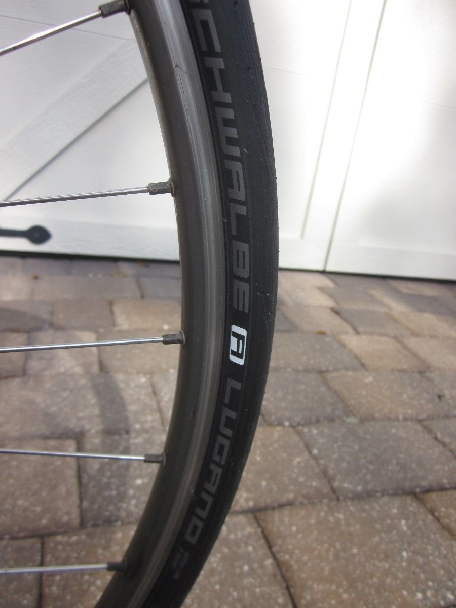 29 inch puncture proof tyres