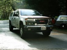 '05 GMC Canyon 4X4 Crew Cab - after 2" TB &amp; rear shackle spring lift &amp; 32" tires