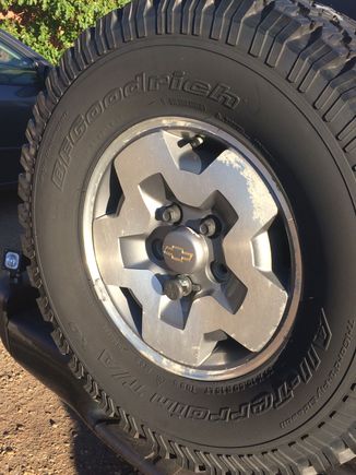 31in BF GOODRICH All Terrains.