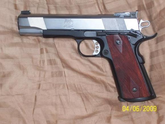 Custom build by Barber Kustom

Contact Northern Illinois Shooters Supply for custom 1911's, ar-15/10, and more. tell him Timm Barber sent you.