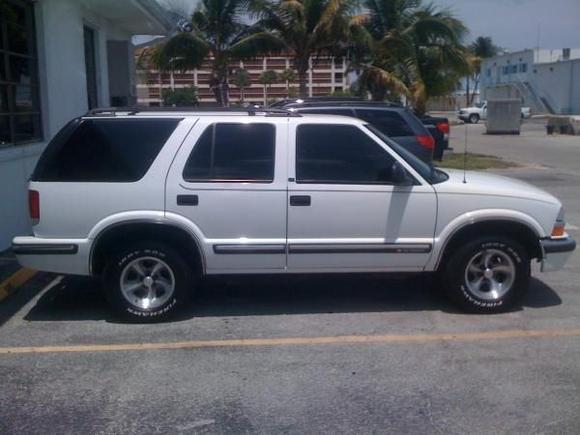 B4 the roof rack came off.