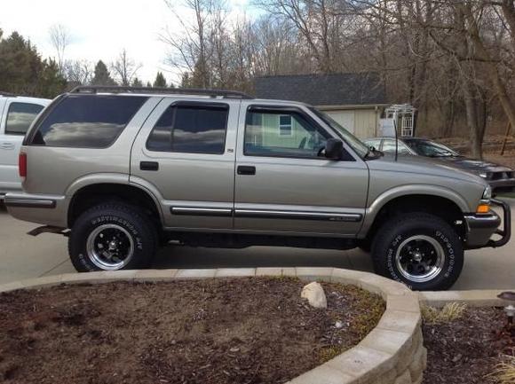 99 BLZR with 2.5" Rough Country suspension lift &amp; 2" body lift, Ion 15x8 wheels (-37 mm offset), Firestone Destination AT 31x15x10.5