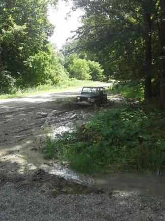 Started out the day buy going out and pulling my buddy out of this hole so we decided to go wheeling for the day