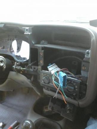 ripped the dash out for my new headunit