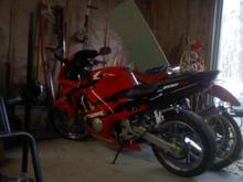 98 f3