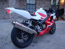 CBR F4i, Yoshi TRS SS Slip-On