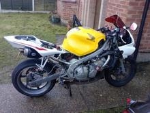Fitting the 2008 R1 Tail.