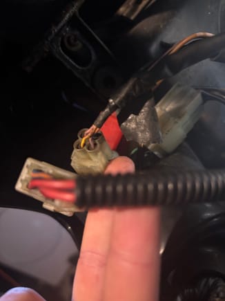 I don’t seem to have a pink wire going to the multi plug, can’t get a picture of the actual wiring onto the ignition at the moment as one of the Allen keys has rounded so need to order an extractor 