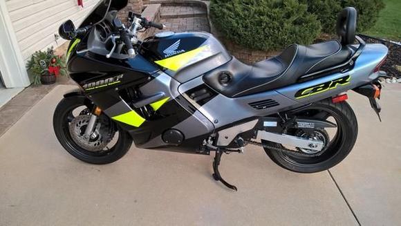 cbr1000f 15