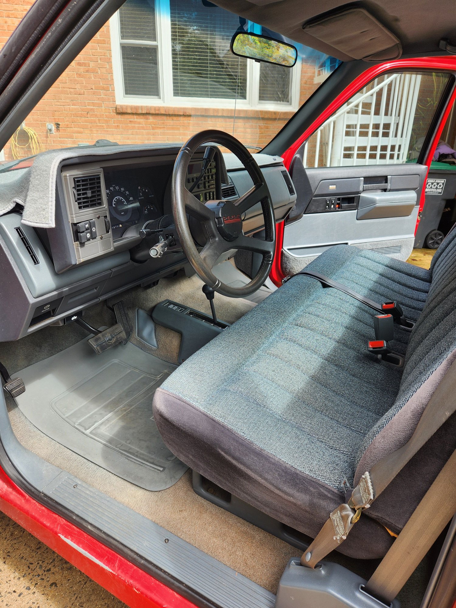 1989 Chevrolet K1500 - 1989 Chevrolet Silverado 4x4 Regular cab SWB - Used - VIN 1GCDK14K7KZ263341 - 113,000 Miles - 8 cyl - 4WD - Automatic - Truck - Red - Charlottesville, VA 22903, United States