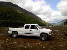 04 gmc 1500 sl